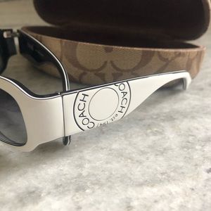 New W/O Tag Coach Sunglasses